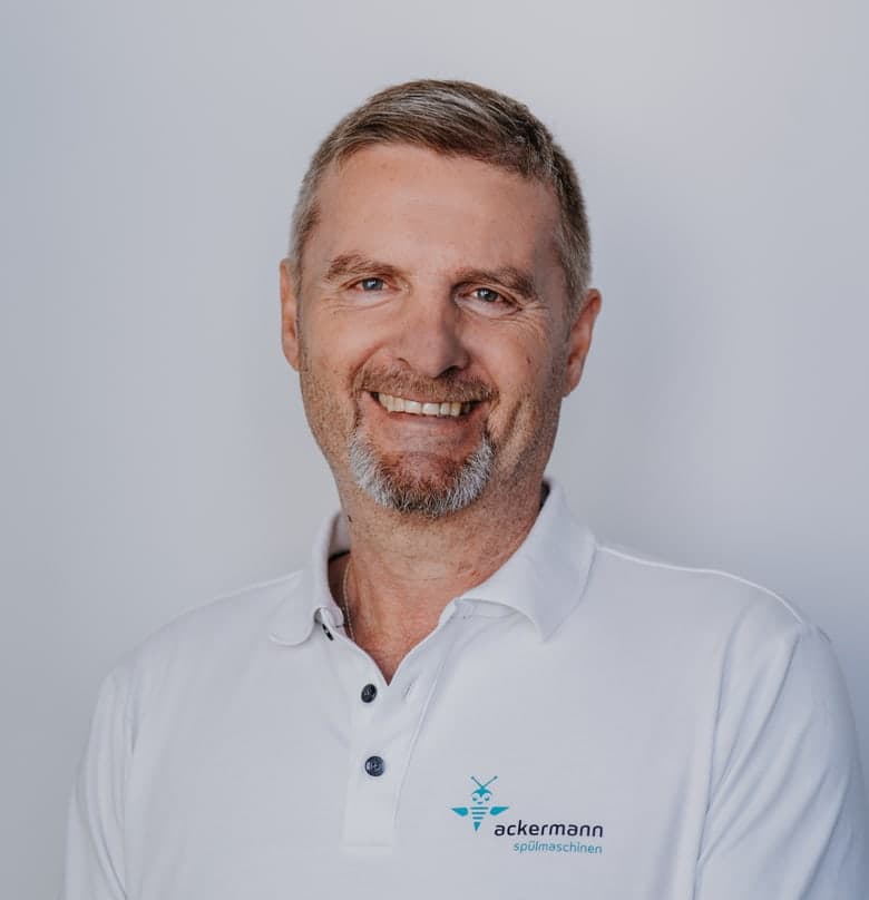Stefan Ackermann